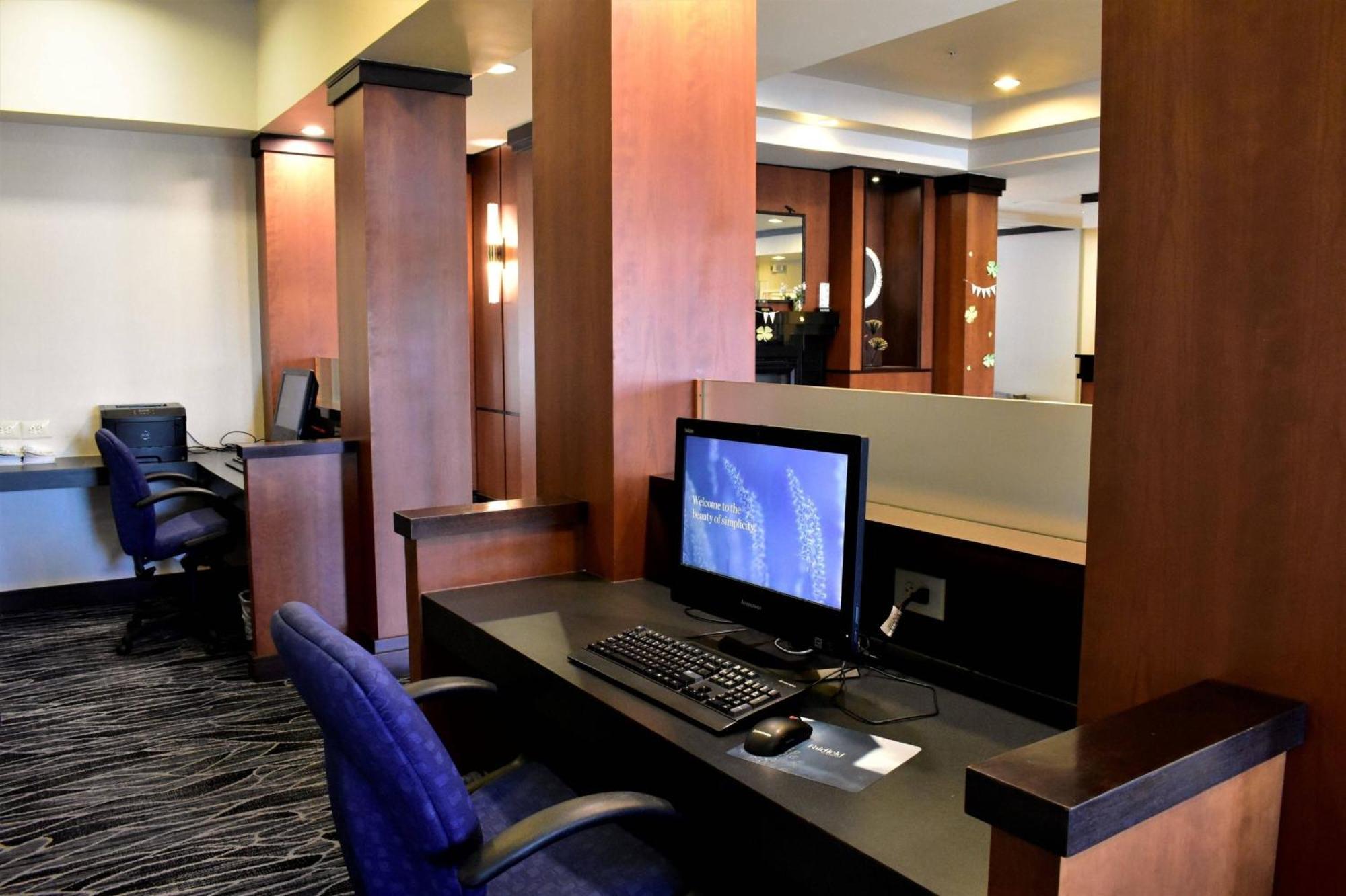 Fairfield Inn And Suites By Marriott Strasburg Shenandoah Valley Extérieur photo