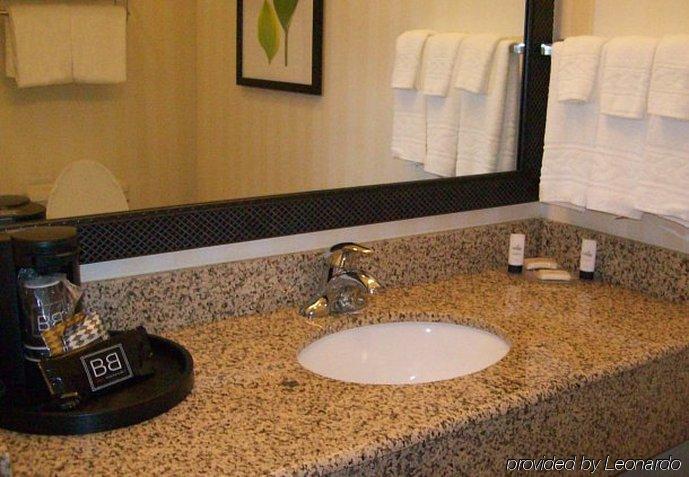 Fairfield Inn And Suites By Marriott Strasburg Shenandoah Valley Extérieur photo